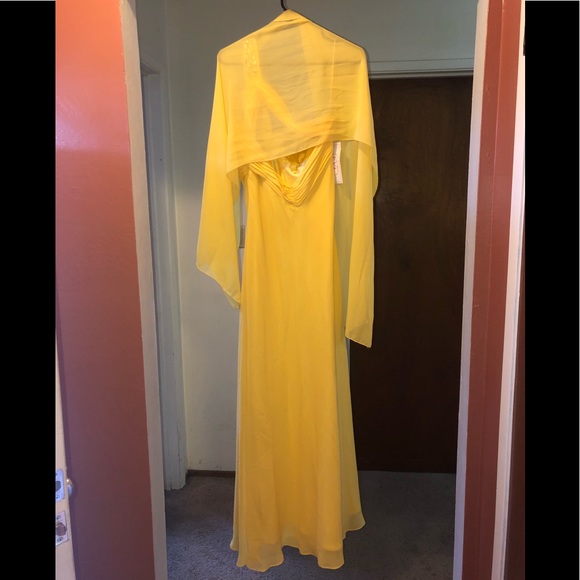 Prom dress - Picture 3 of 3